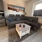 Διαμέρισμα Haus Viking Mit 2 Bjorn 4 Pers Und Floki 6 Pers Mit Duene Und Garten Büsum