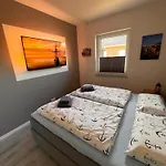 Haus Viking Mit 2 Bjorn 4 Pers Und Floki 6 Pers Mit Duene Und Garten *